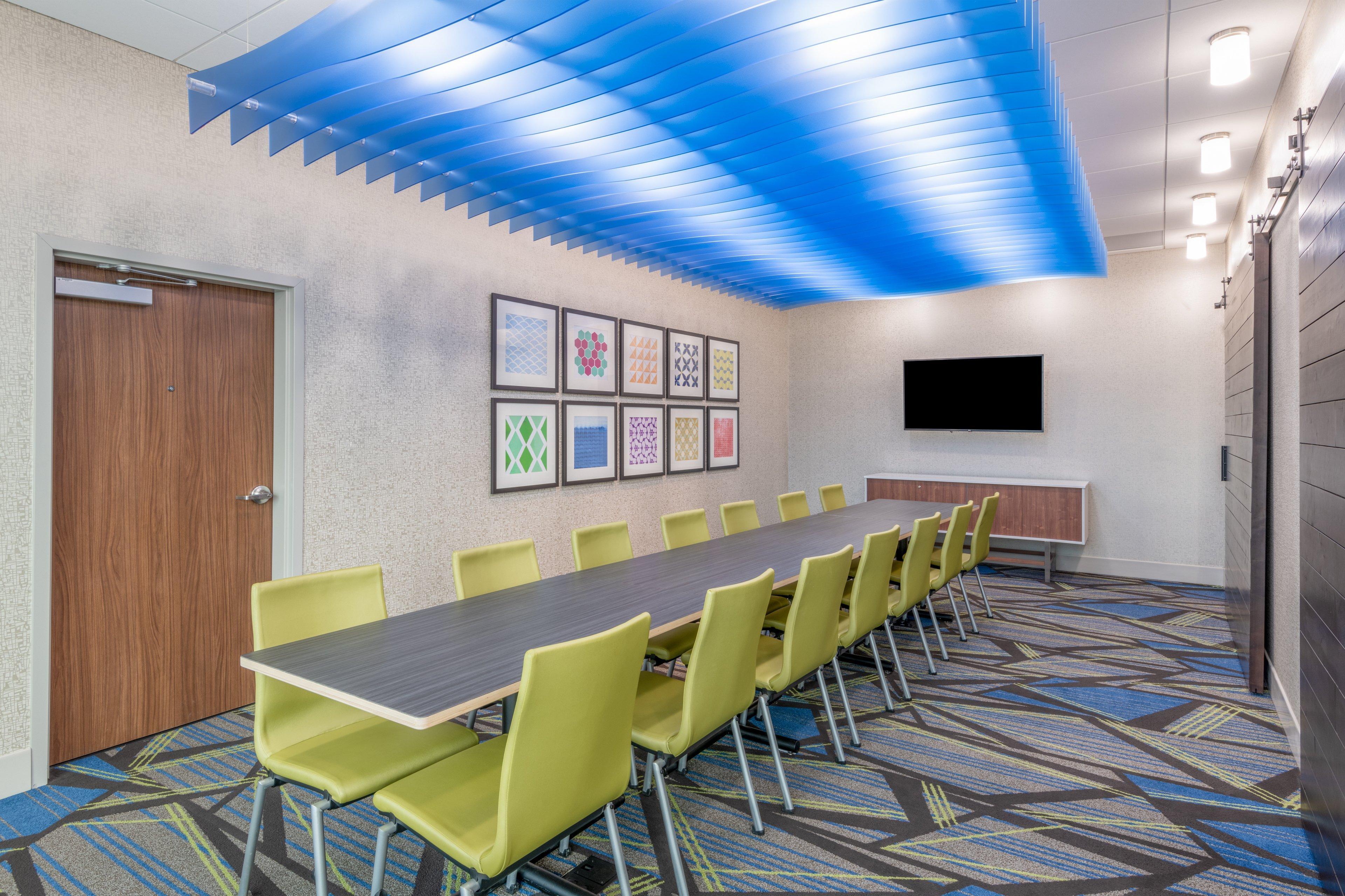 Holiday Inn Express & Suites - Phoenix - Airport North By Ihg Exterior photo